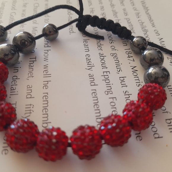 Shamballa Red Crystal And Black cord Bracelet - Picture 2 of 5